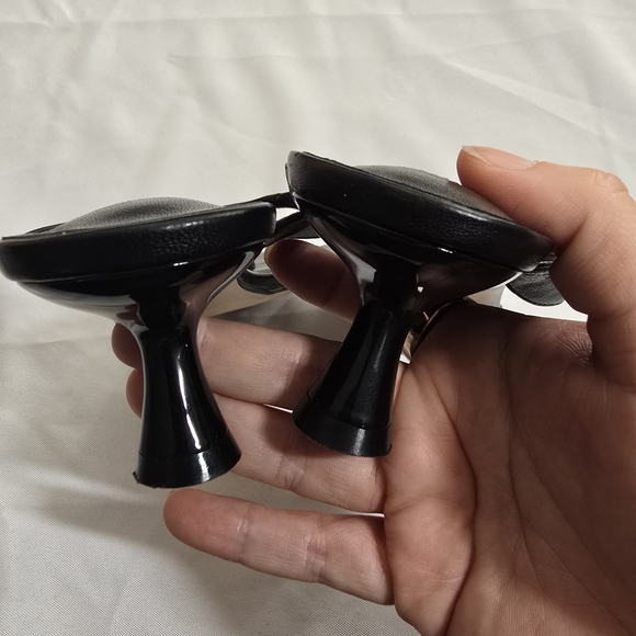 Tony Bianco Black Kitten Heel Thong Mules - Picture 6 of 8